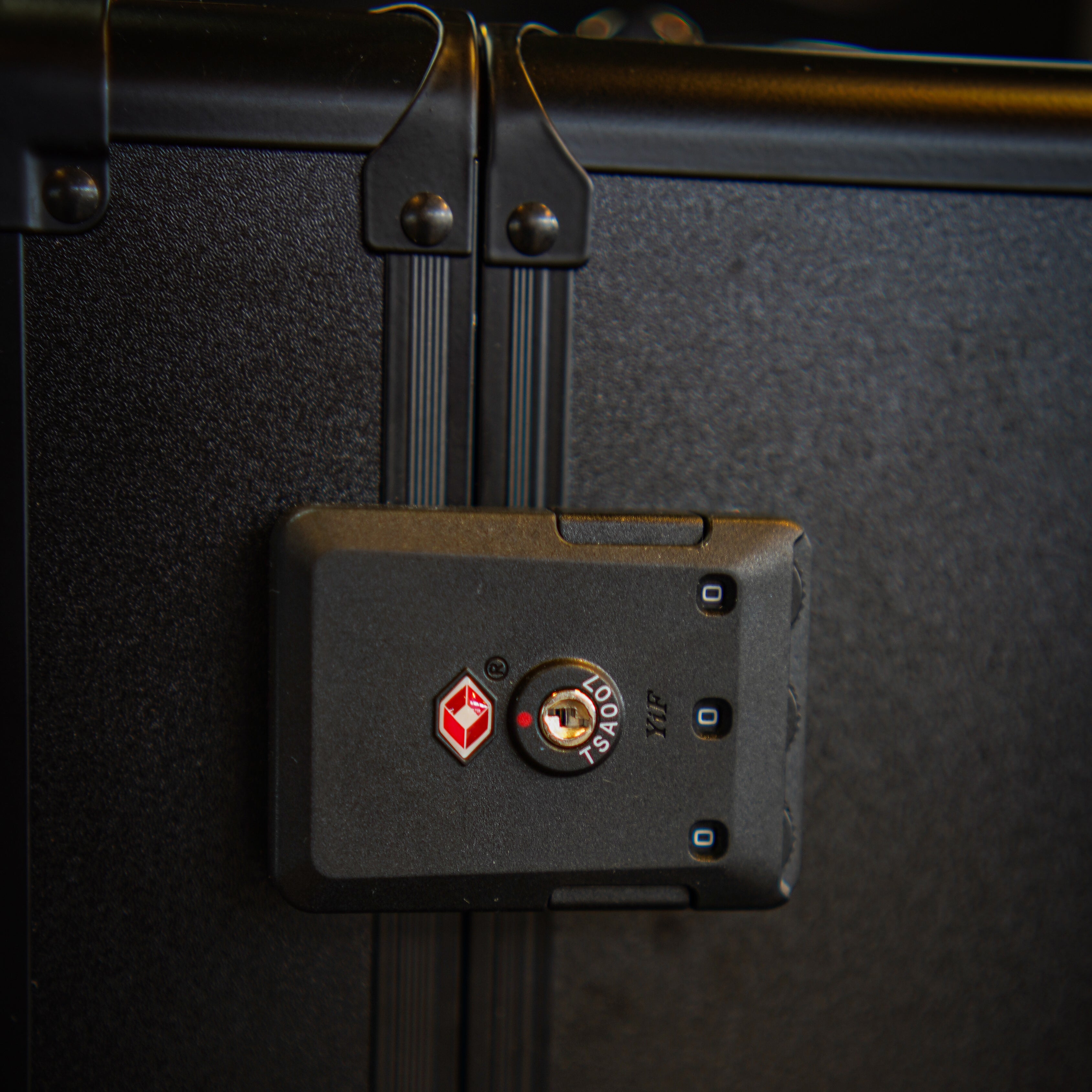 TCG Carry on case